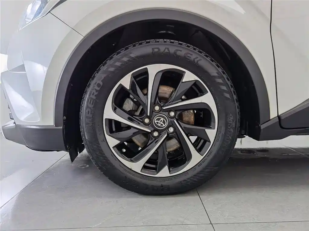 Toyota IZOA 2019 — фото 17