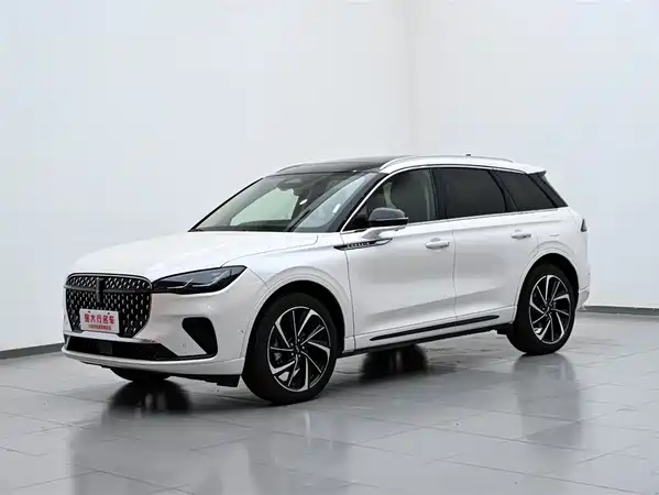 Lincoln Corsair 2024