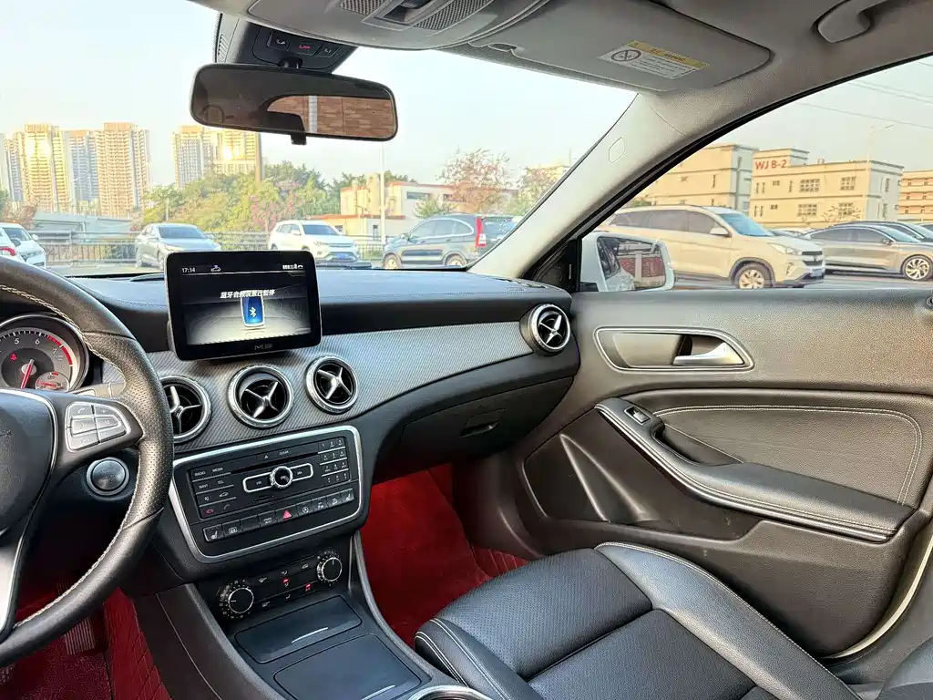 Mercedes-Benz GLA 2017 — фото 22