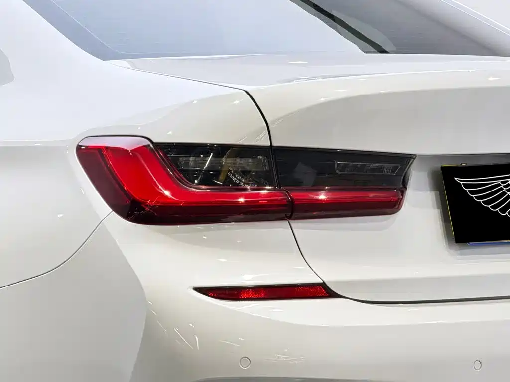 BMW 3 Series 2020