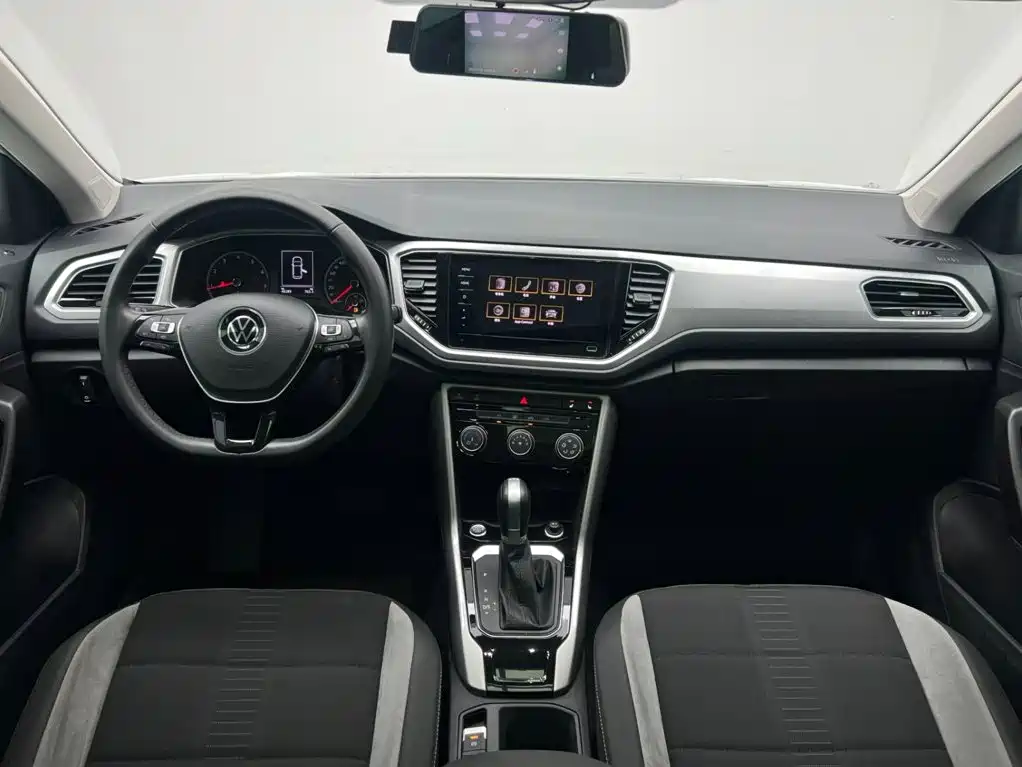 Volkswagen T-Roc 2022 — фото 17