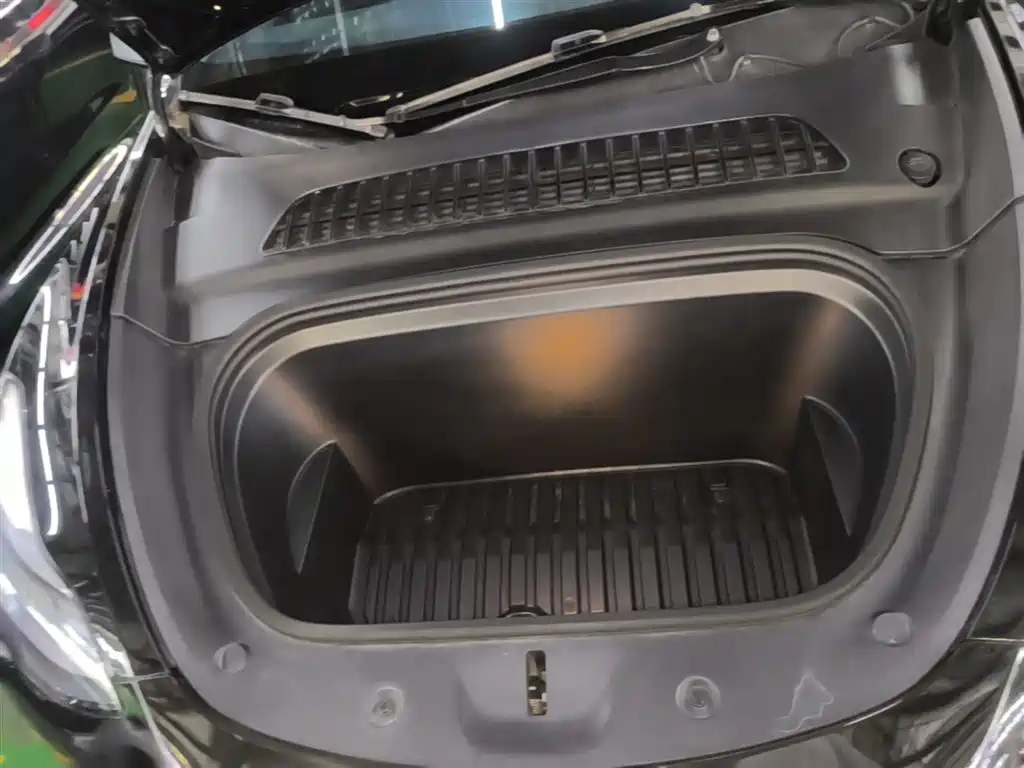 Tesla Model Y 2023 — фото 20