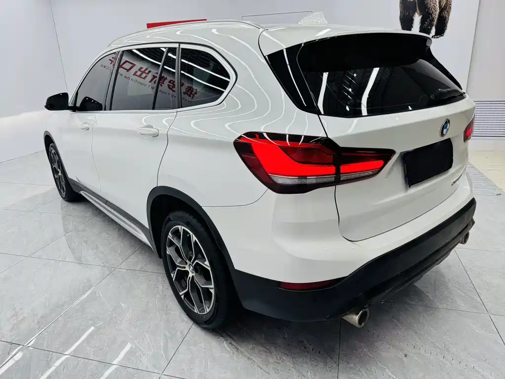 BMW X1 2022 — фото 14