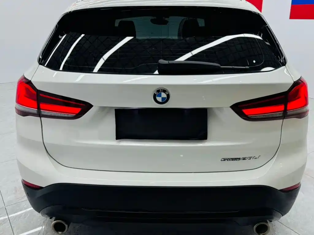 BMW X1 2022 — фото 13