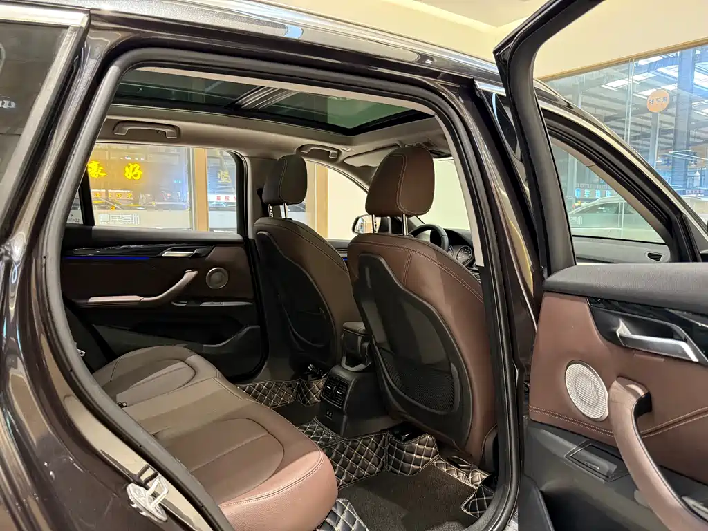 BMW X1 2023 — фото 11