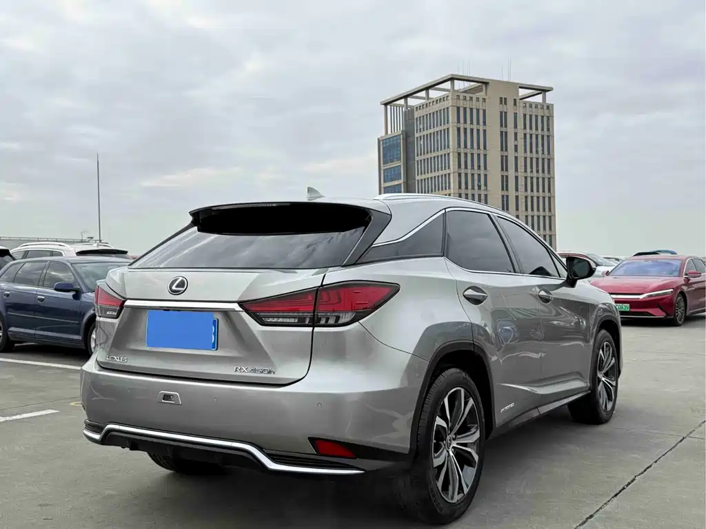 Lexus RX 2020 — фото 3