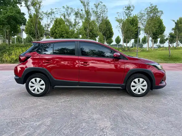 Toyota Yaris L 2019
