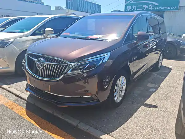 Buick GL8 2017