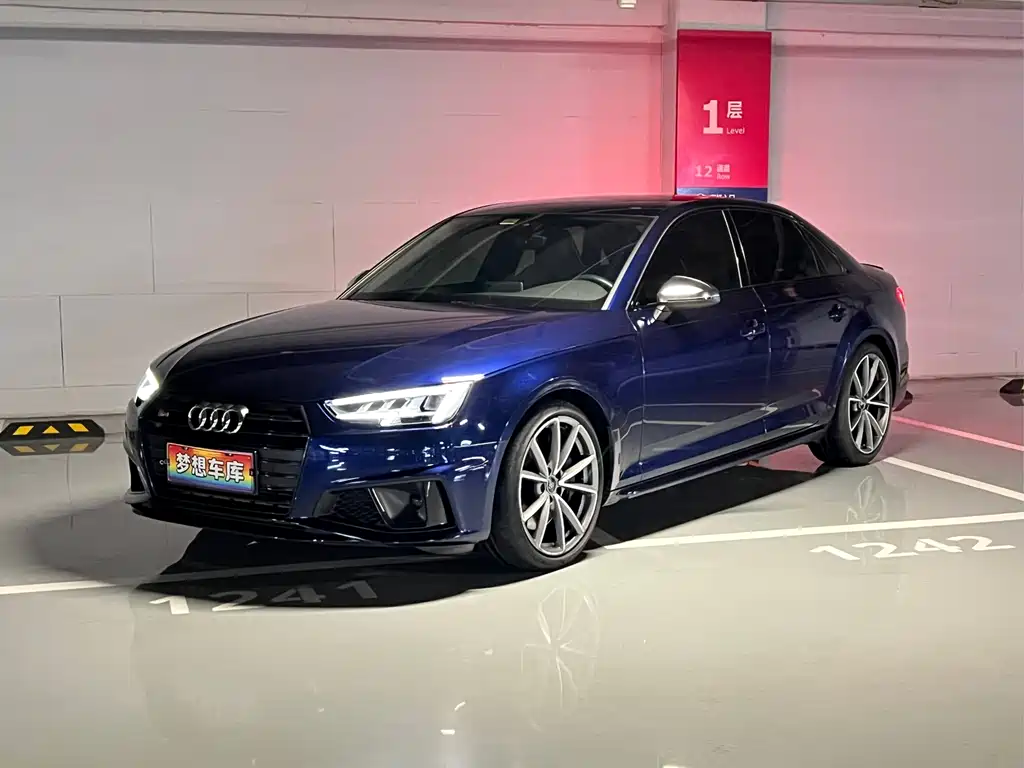 Audi S4 2019