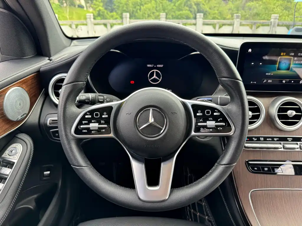 Mercedes-Benz GLC 2021 — фото 12