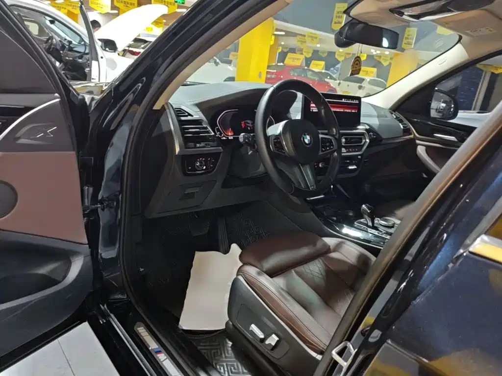 BMW X3 2022 — фото 12