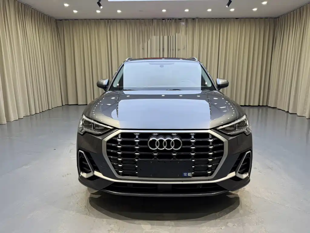 Audi Q3 2022