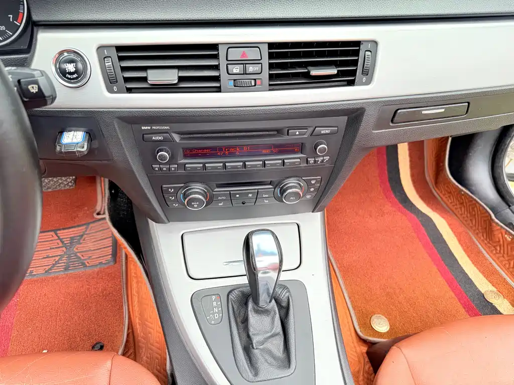 BMW 3 Series 2014 — фото 18