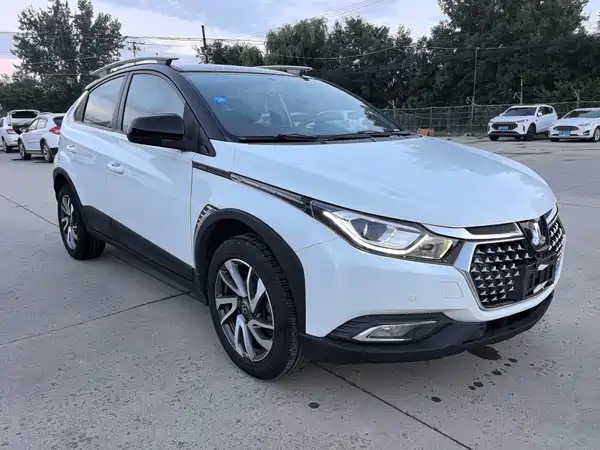 Luxgen U5 SUV 2018