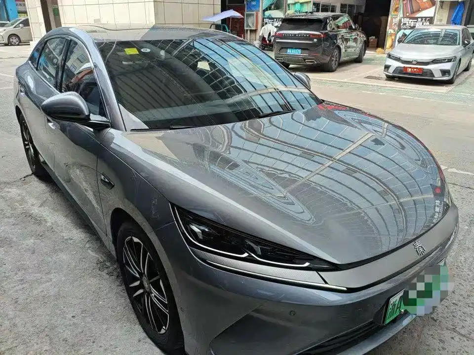 BYD Qin L 2025 — фото 2