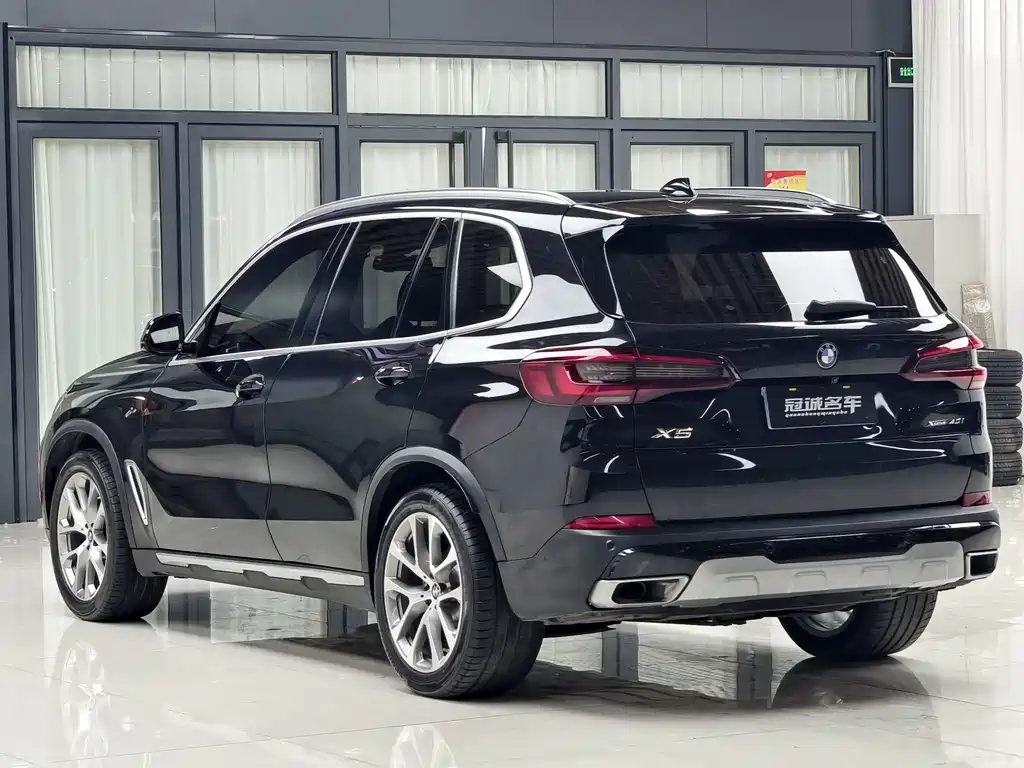 BMW X5 2020 — фото 12