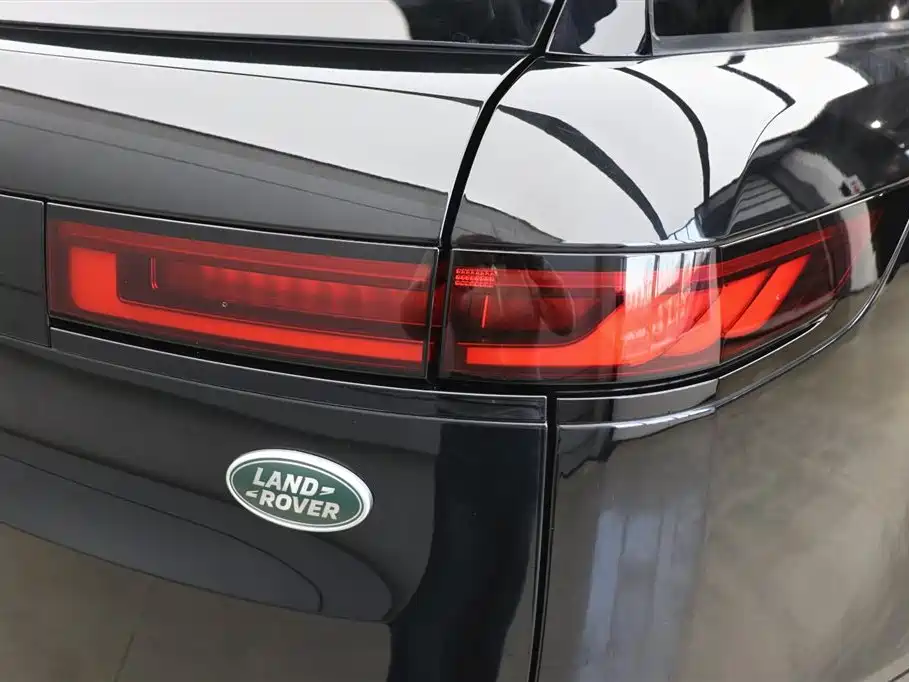 Land Rover Range Rover Sport 2024 — фото 28