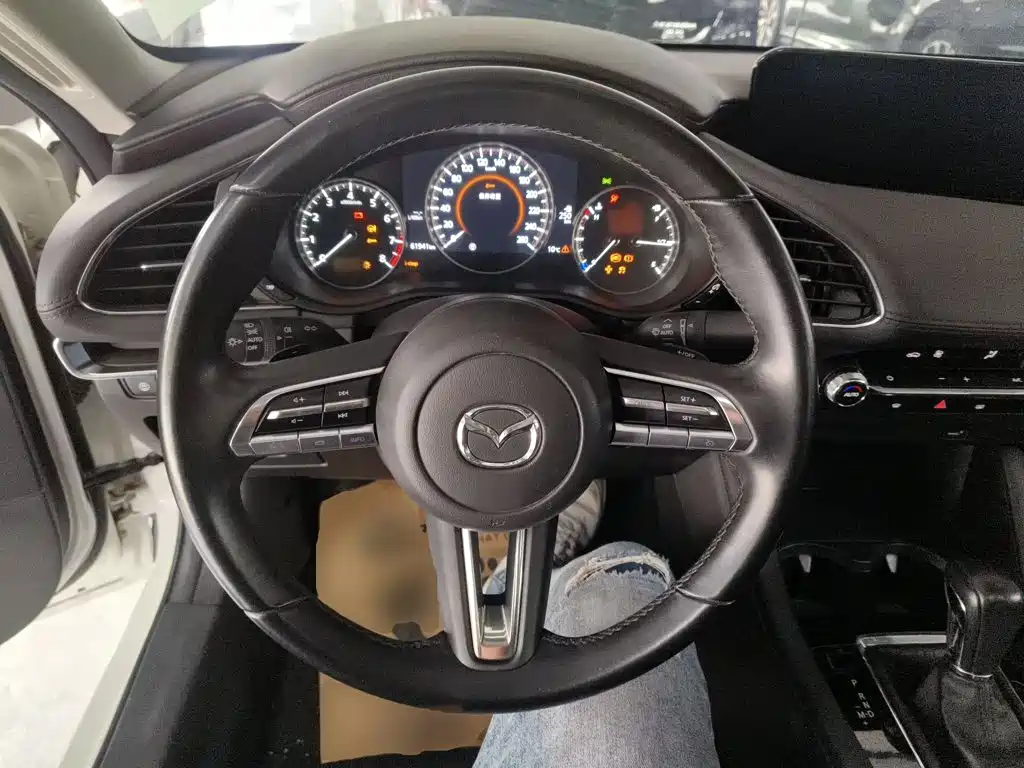 Mazda 3 Angkesela 2021