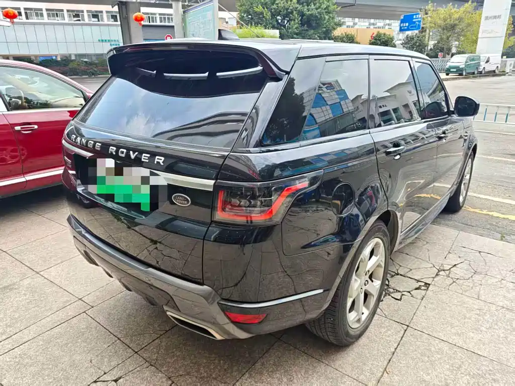 Land Rover Sport PHEV 2019 — фото 11