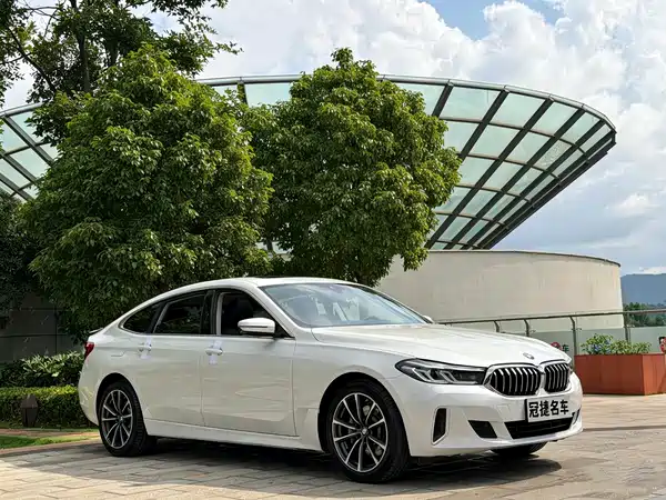 BMW 6 Series GT 2021