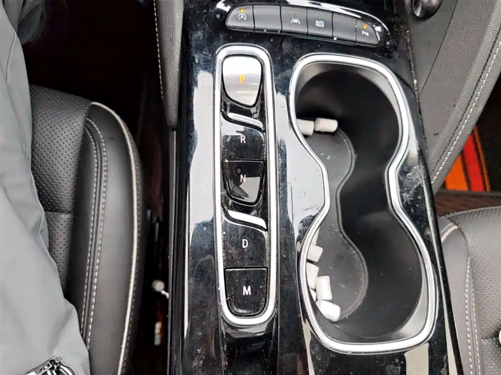 Buick Envision Plus 2023 — фото 14