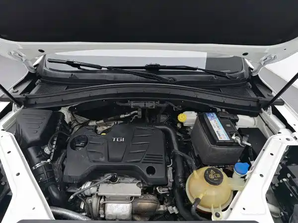 MG HS 2019