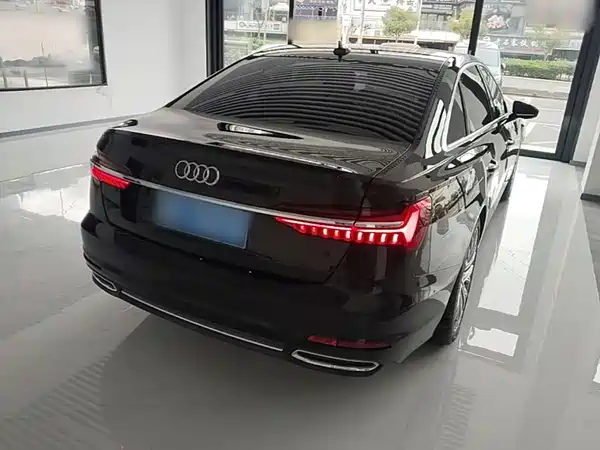 Audi A6L 2020