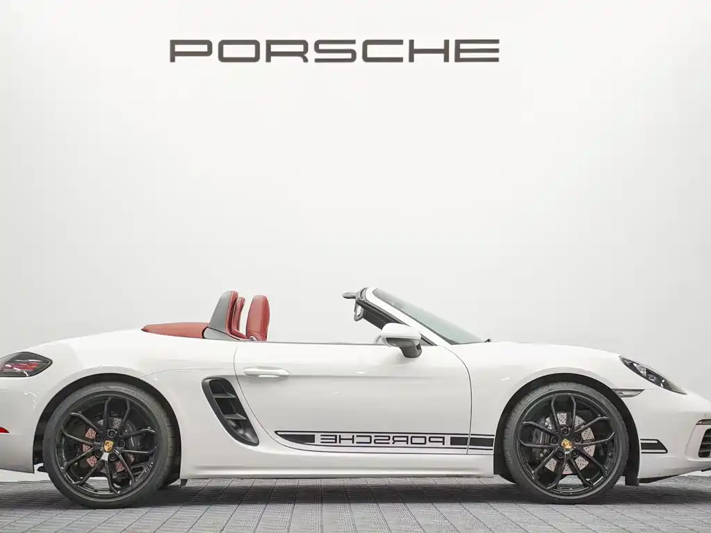 Porsche 718 2026 — фото 5