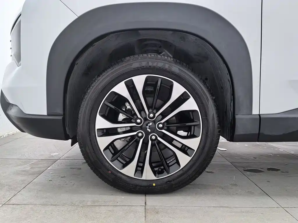 Wuling Starlight 560 New Energy 2026 — фото 17