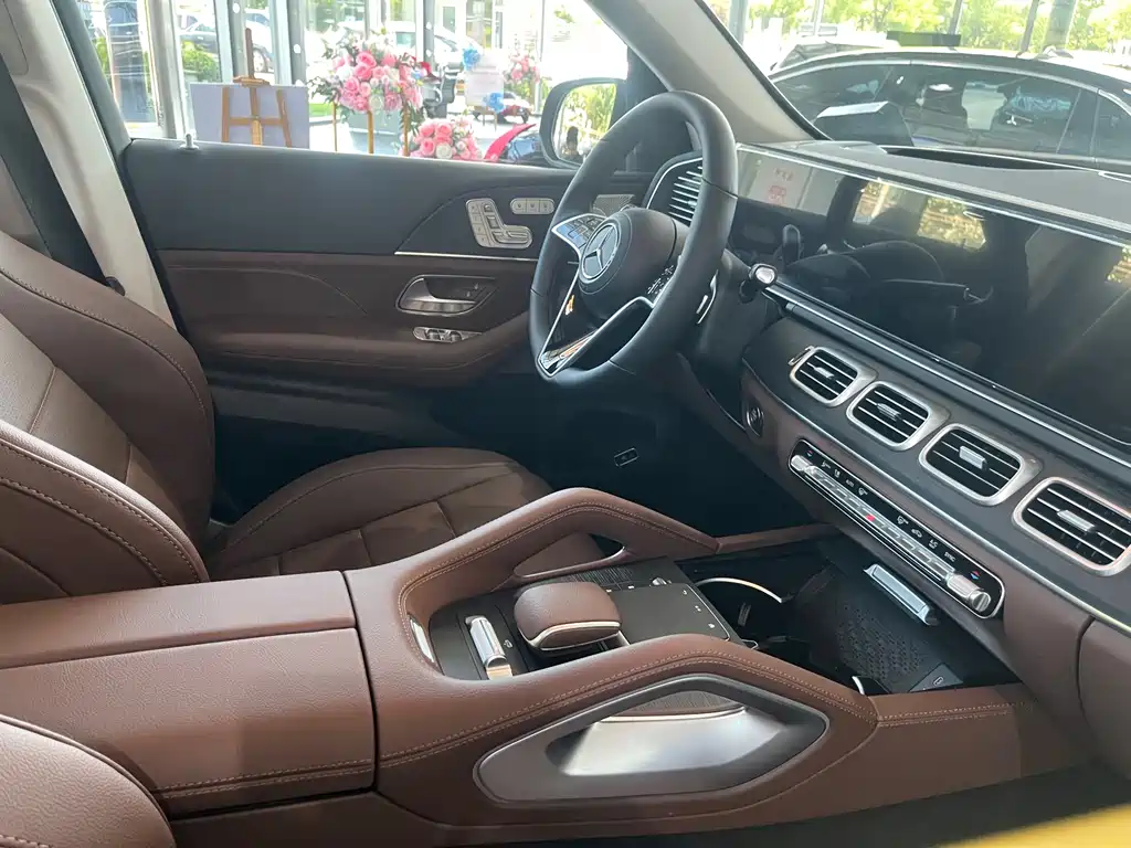 Mercedes-Benz GLE — фото 4