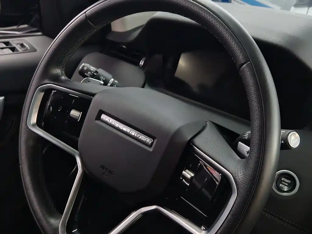 Land Rover Discovery Sport 2024 — фото 12