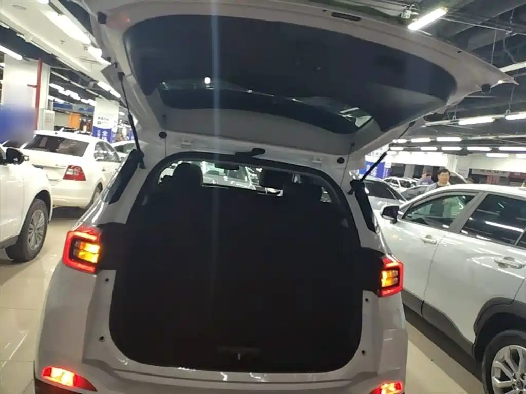 Chery Tiggo 5x 2022 — фото 19
