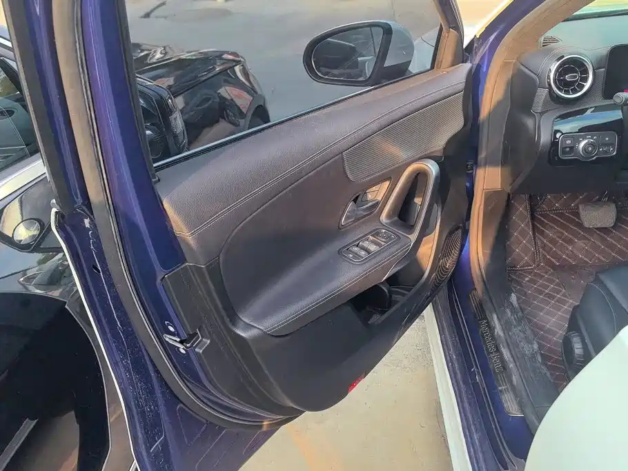 Mercedes-Benz A-Class 2021