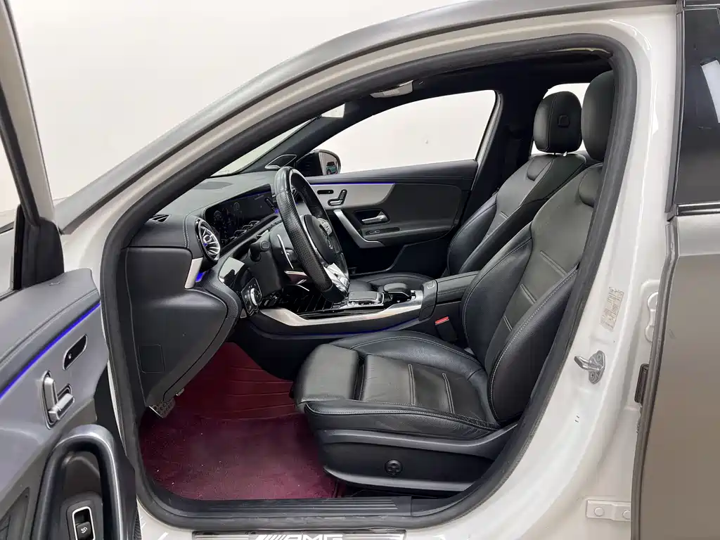 Mercedes-Benz A-Class AMG 2020 — фото 15