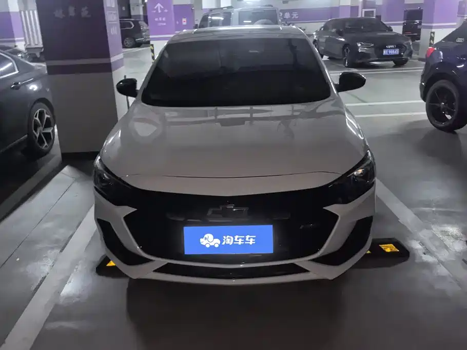 Chevrolet Cruze 2021