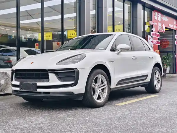 Porsche Macan 2023