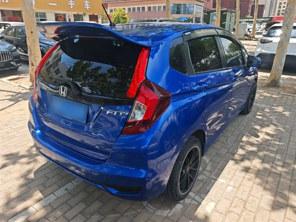 Honda Fit 2019 — фото 7