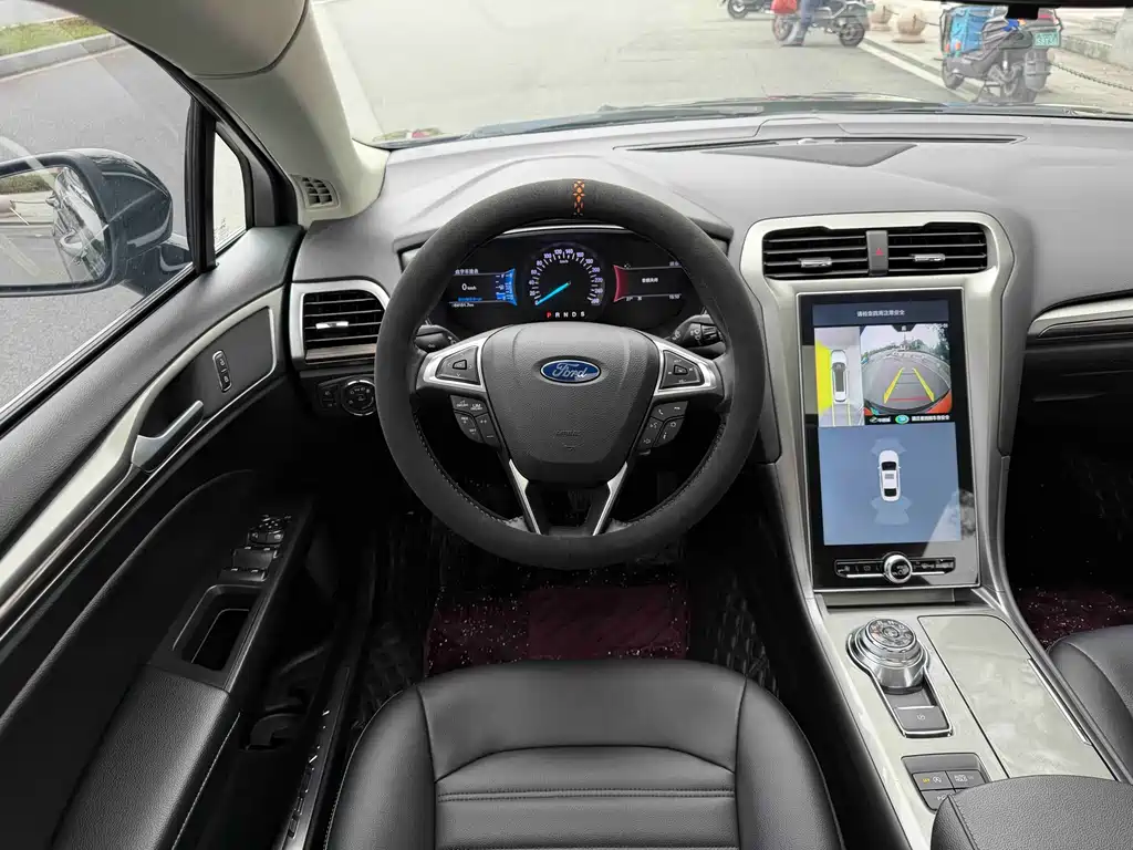 Ford Mondeo 2021 — фото 14