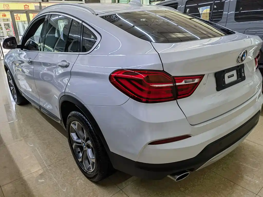 BMW X4 2015 — фото 5