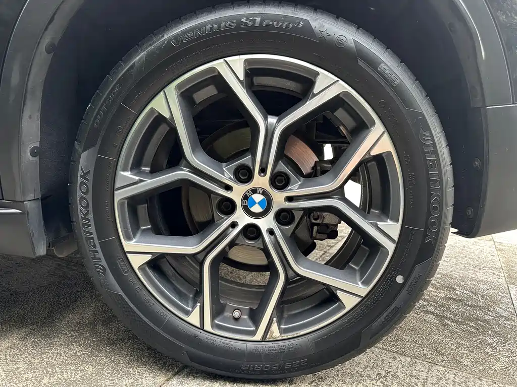 BMW X1 2021 — фото 18