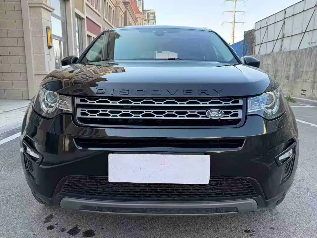 Land Rover Discovery Sport 2017 — фото 2