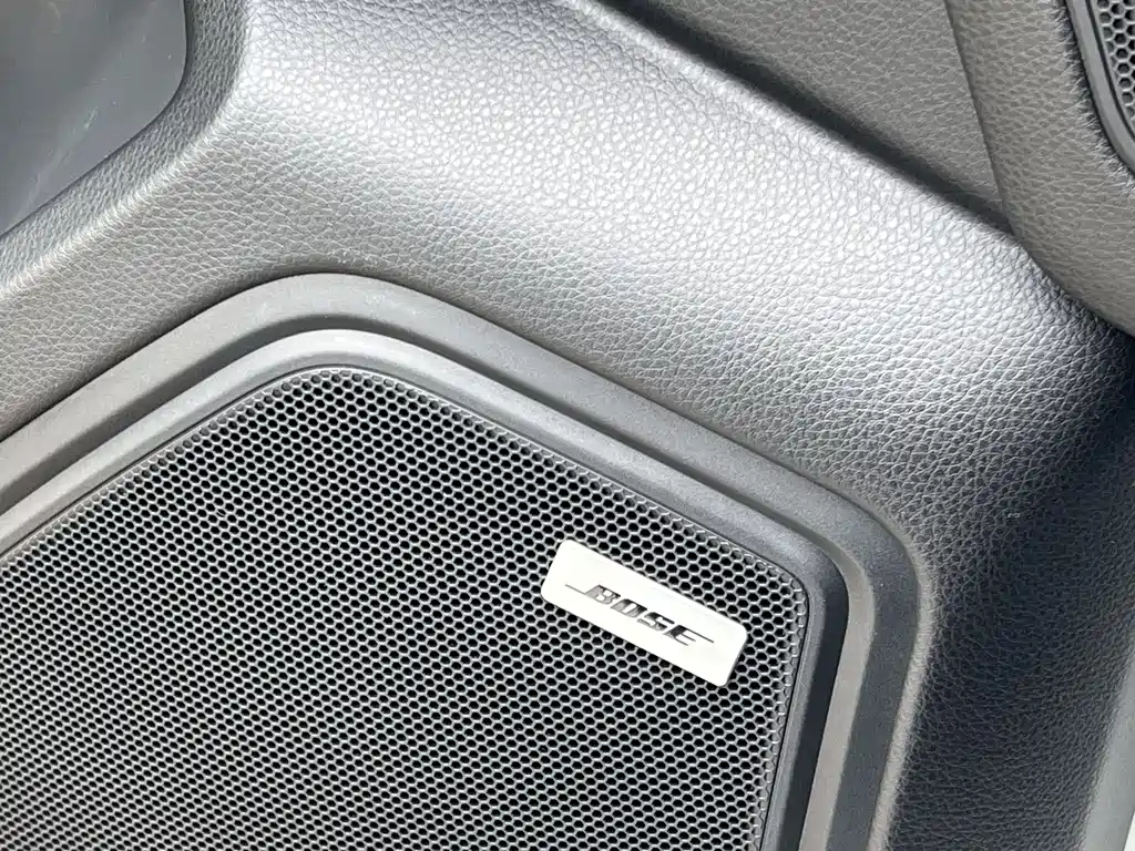 Porsche Macan 2023 — фото 17