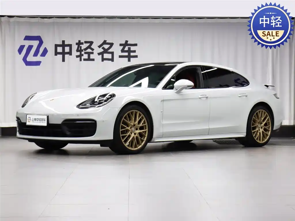 Porsche Panamera 2023 — фото 1