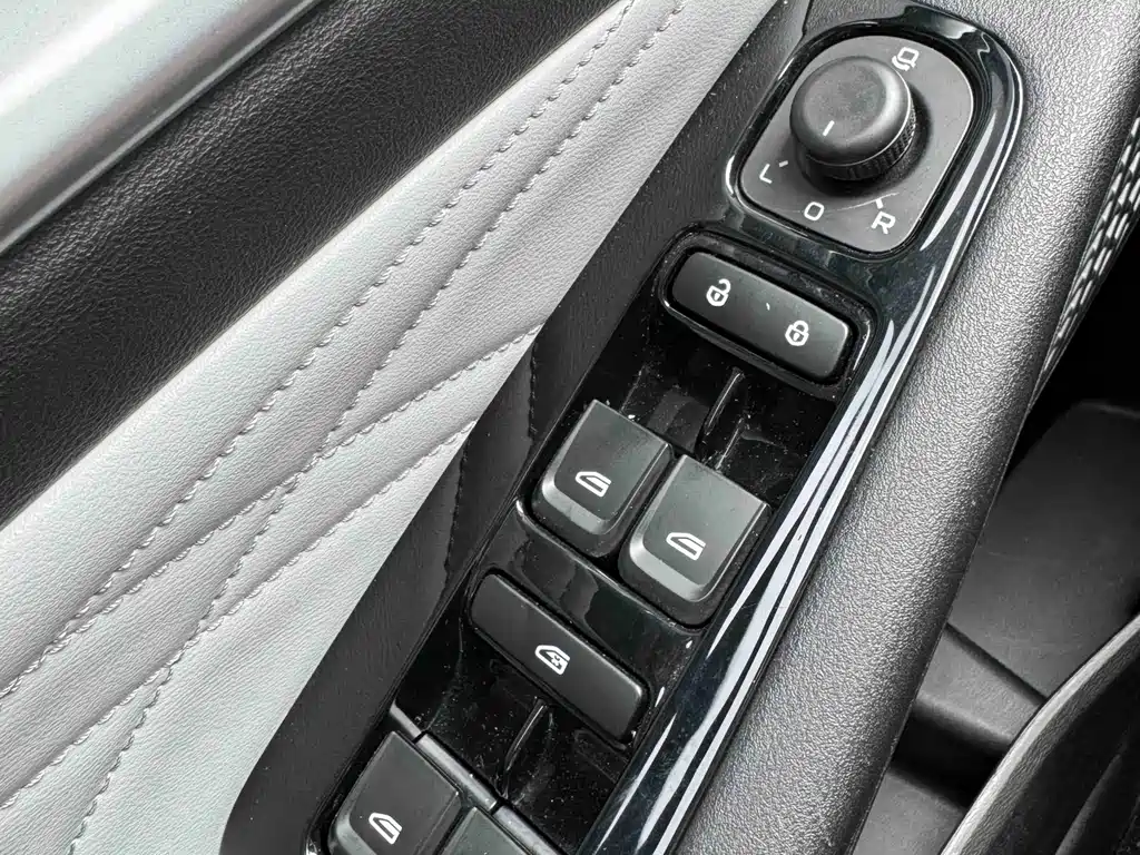 Geely Emgrand 2022 — фото 27