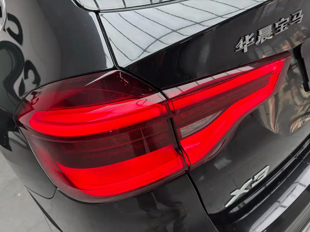 BMW X3 2021 — фото 11