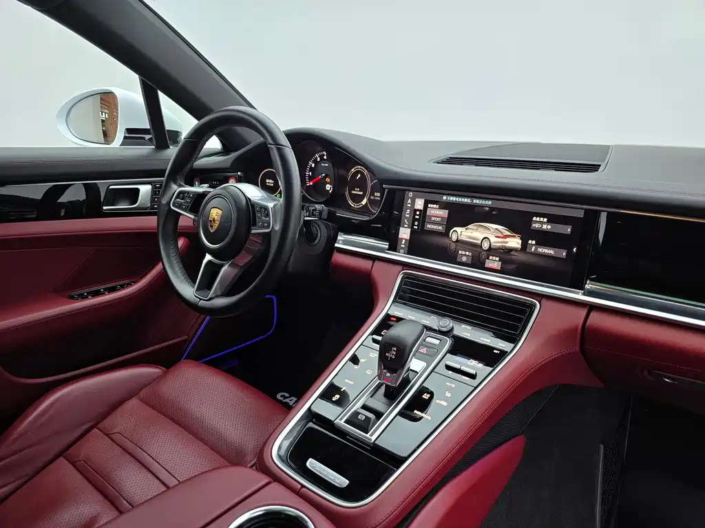 Porsche Panamera 2017 — фото 23