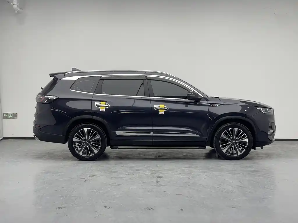 Chery Tiggo 8 PLUS 2022 — фото 8