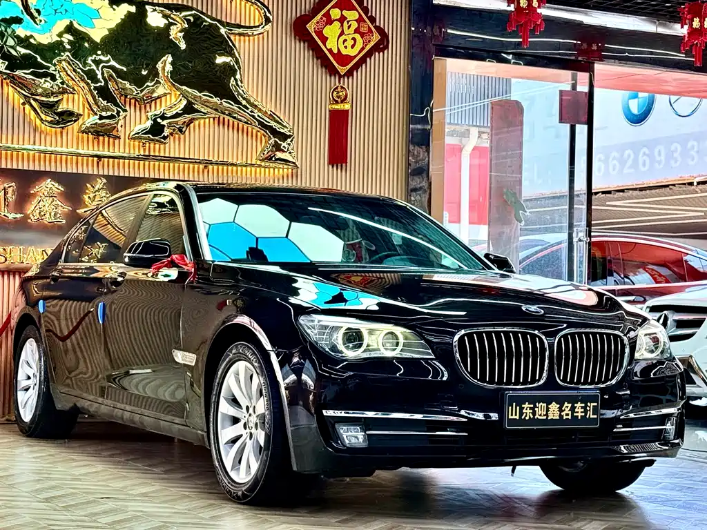 BMW 7 Series 2013 — фото 4