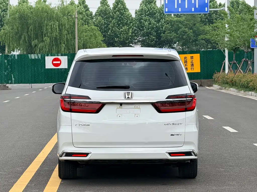 Honda Odyssey 2024 — фото 10