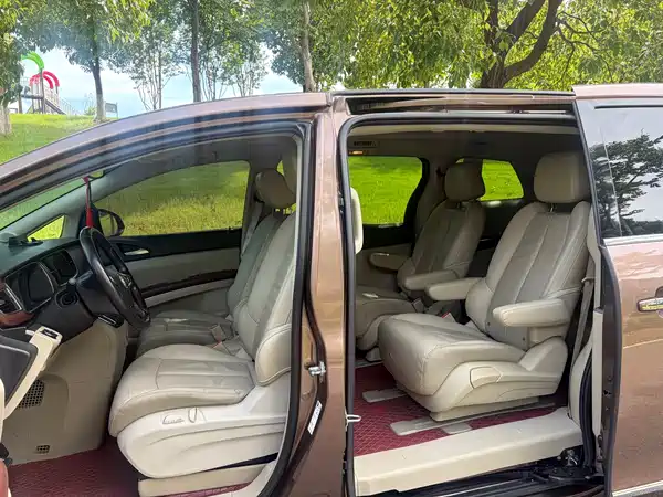 Buick GL8 2019